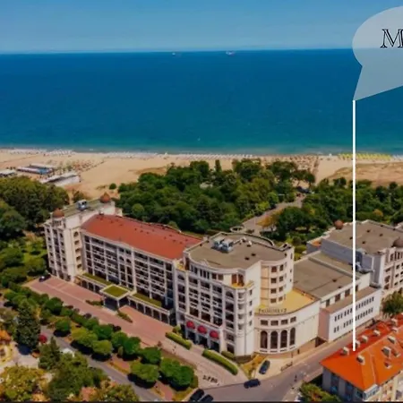 Lifestyle Marina *