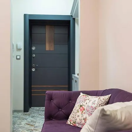 Lifestyle Marina * بورغاس