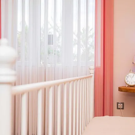 Lifestyle Marina Apartment *